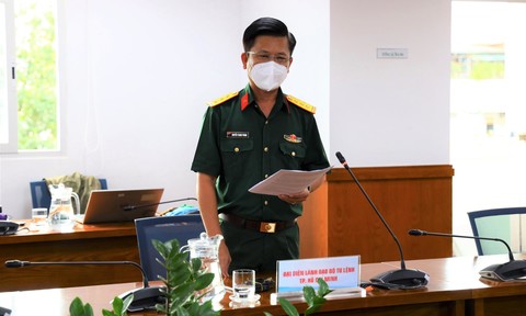 Thượng tá Nguyễn Thanh Phong – Chủ nhiệm Chính trị Bộ Tư lệnh TP tại buổi họp báo