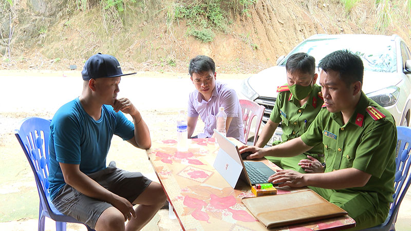 Sơn La: Kiên quyết xử lý nghiêm hành vi khai thác, mua bán cát lậu trên ​trên sông Đà