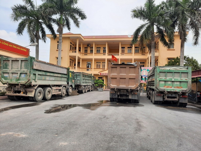 Hải Dương: Xử phạt đoàn xe quá khổ, quá tải hơn 100 triệu đồng