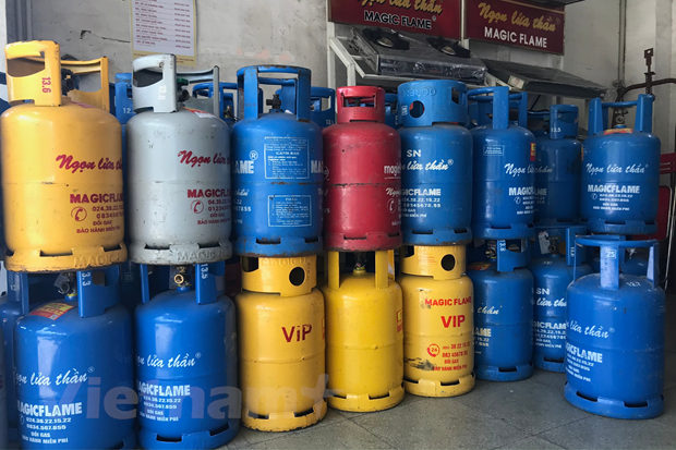 Giá gas giảm mạnh được xem là tin vui với người tiêu dùng