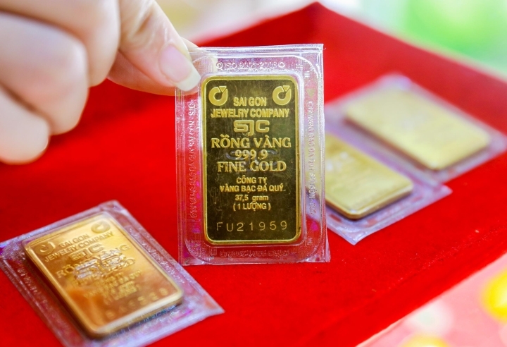 Giá vàng ngày 28/6: Vàng SJC tăng 100.000 đồng chiều mua vào