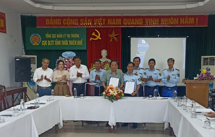 Thừa Thiên Huế: ​Ký kết quy chế phối hợp chống buôn lậu, kinh doanh trái phép