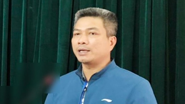 Hà Nội: Cựu chủ tịch xã chỉ đạo kế toán lấy tiền chống dịch chi quà biếu Tết