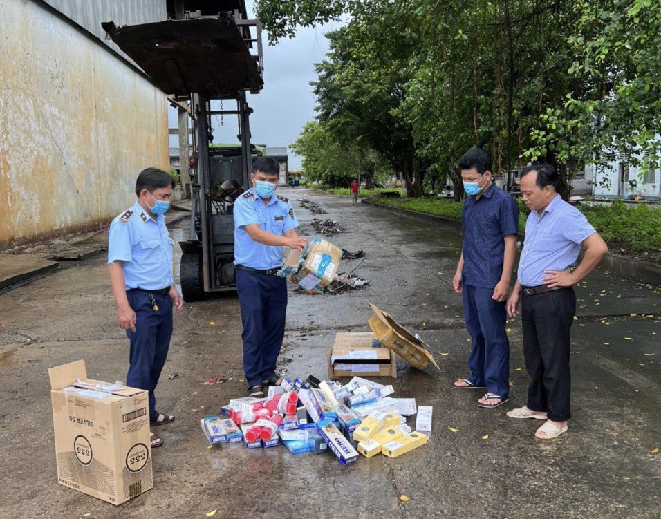 Kiên Giang: Tiêu hủy hàng hóa vi phạm bị tịch thu