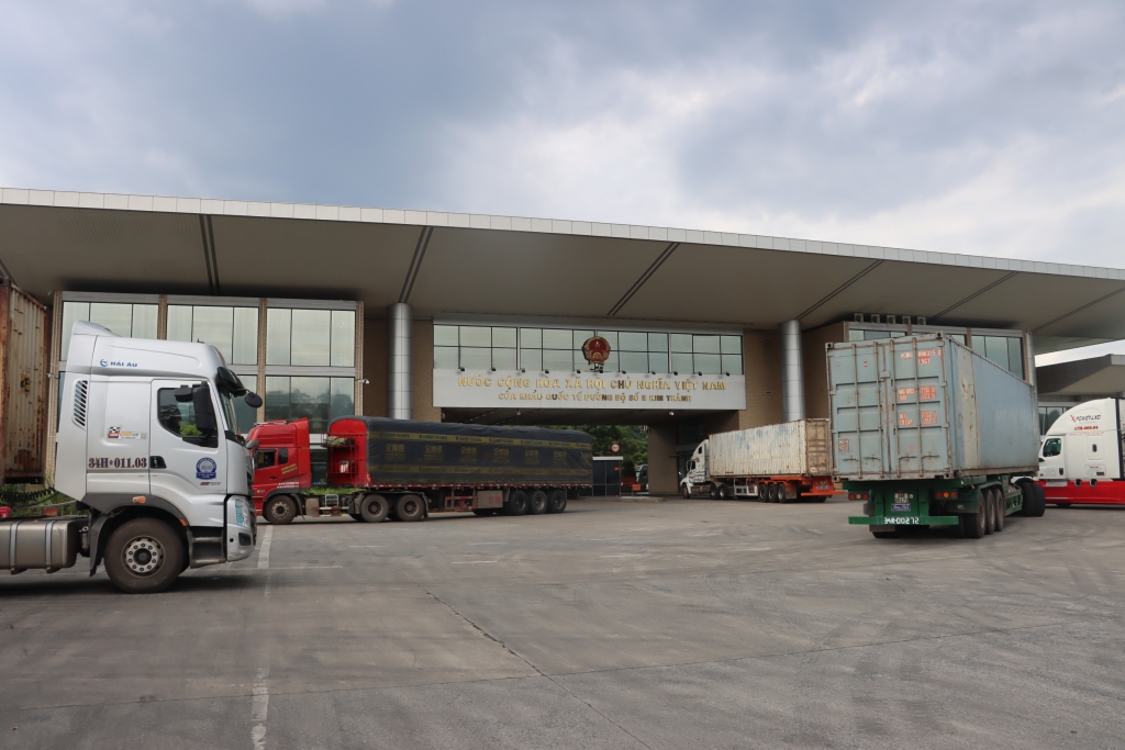 Trung Quốc thông báo tạm dừng hoạt động xuất nhập khẩu qua cửa khẩu Kim Thành Lào Cai