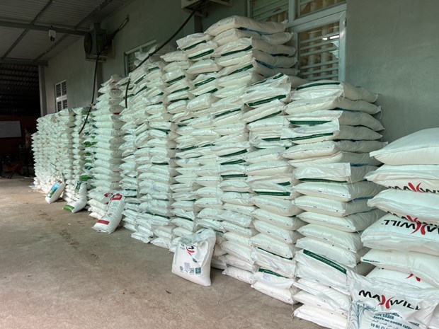 Tây Ninh: Thu giữ gần 500 bao nguyên liệu và bột ngọt giả