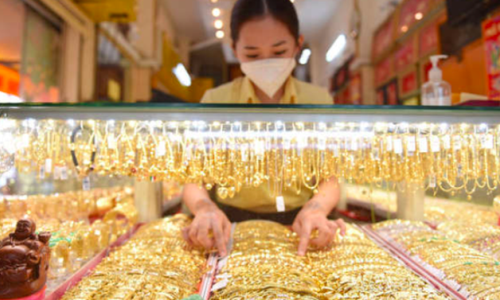 Giá vàng trong nước hôm nay giữ ngưỡng giao dịch hơn 67 triệu đồng